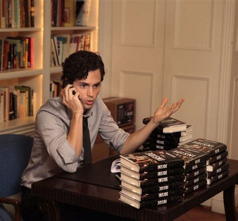 Gossip Girl Writer Reveals Dan Humphrey Wasn't the Original Gossip Girl