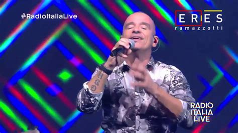 Unemozione Per Sempre Eros Ramazzotti Radioitalia Live 2020 Youtube