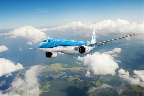 Embraer Delivers Th E Jet