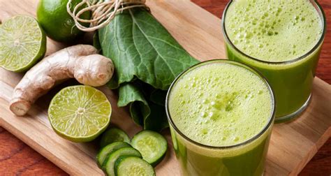 Receita fácil de suco detox gengibre e limão MundoBoaForma