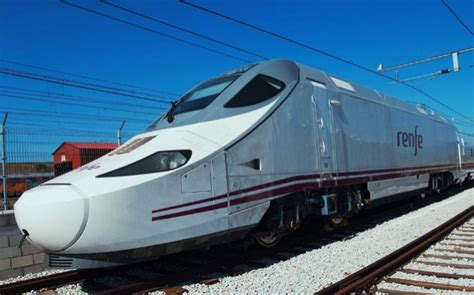 Pistoletazo De Salida Al Fin Del Monopolio De Renfe En El Ave