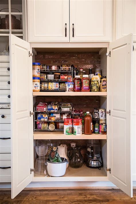 Unique Pantries That Usher Textural Beauty Into Modern Kitchen Decoist