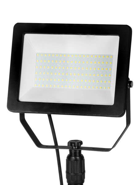 Neo Tools Led Reflektor Lm W Se Stativem M Nako