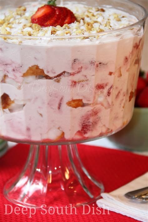 Deep South Dish Punch Bowl Strawberry Lush Angel Cake