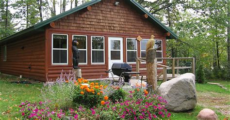 Hayward, Wisconsin Cabin Rentals & Rates | Moose Lake WI Resort Cabins