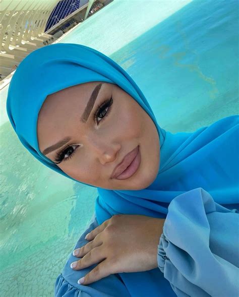 𝖅𝖔𝖍𝖗𝖆 On Instagram Ce Hijeb Bleu 🥺” Arab Beauty Hijab Fashion