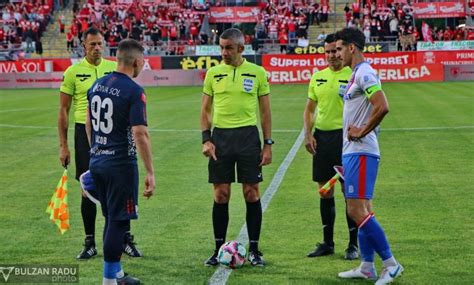 Radu Petrescu o arbitrează pe UTA cu U Cluj amintiri plăcute doar