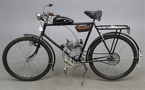 CYKEL Husqvarna med motor 1900 talets mitt Fordon Båtar Delar