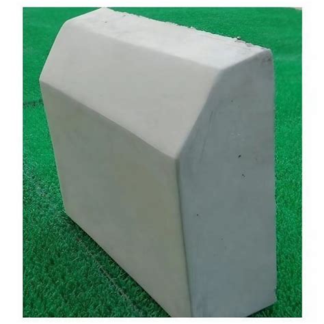 Outdoor Grey Concrete Kerb Stone For Landscaping At Rs Piece In