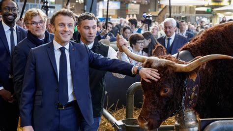 Le Salon De L Agriculture Ouvre Ses Portes Paris Emmanuel Macron Au