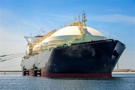 Liquefied Natural Gas Tanker Ship in Harbour Stock Image - Image of ...