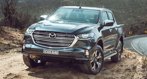 Australias 2021 Mazda BT 50 That America Wont Get Poses For The