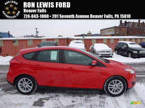 2016 Race Red Ford Focus Se Hatch 117593053 Photo 12