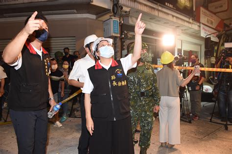 【918強震圖輯】震後花東房塌路陷、橋斷如大骨牌應聲倒 怵目驚心畫面全都錄 上報 焦點