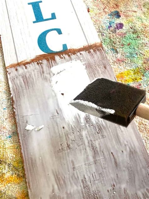 How to do the DIY Crackle Paint Finish Technique with Glue and Paint!