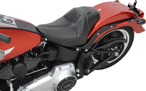 Saddlemen Dominator Gel Solo Seat For Harley Softail Fat Boy