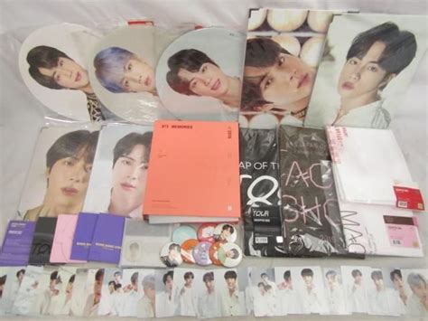 やや傷や汚れあり同梱可中古品 韓流 防弾少年団 BTS MEMORIES OF 2019 DVD うちわ ミニフォトカード23枚 等