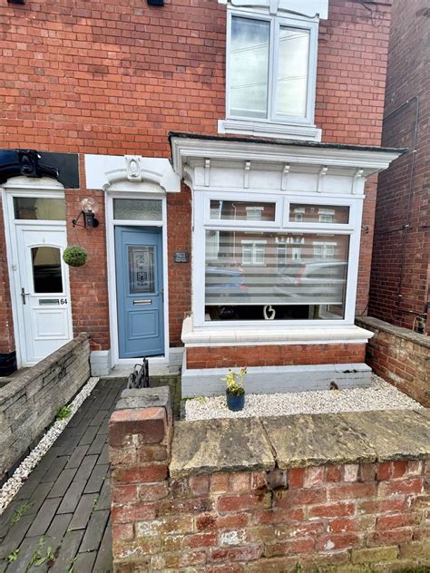 Thomas Street Tamworth B77 2 Bed Terraced House To Rent £750 Pcm £