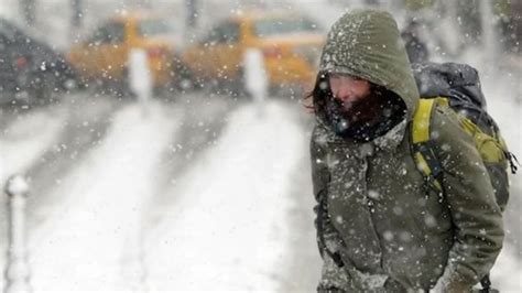 O illerde okullar kar yüzünden açılamadı Bugün okullarda ilk ders zili