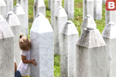 Me Unarodni Dan Nestalih Majke Srebrenice I Epe Apeluju Na Sve Koji