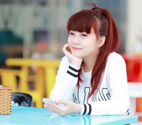 Tiểu sử hot girl Anh Đào Streamer kênh cctv đầy tài năng