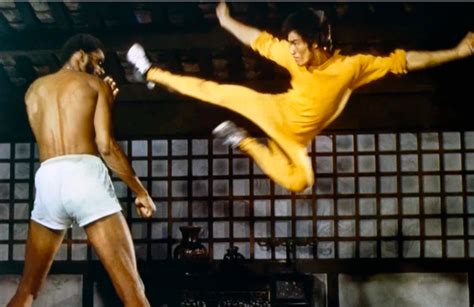 Le Jeu de la Mort la folle histoire du film inachevé de Bruce Lee