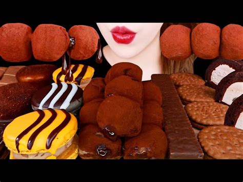 Asmr Chocolate Tiger Macaron Chocolate Rice Cake Cream Cake Biscuit