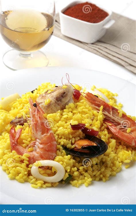 Jantar Espanhol Do Paella Imagem De Stock Imagem De Delicioso