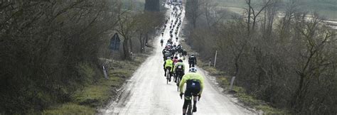 Gran Fondo Strade Bianche By Trek La Festa Dei 5000 Tra Le Crete