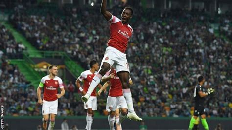 Sporting Lisbon Arsenal Welbeck Winner Keeps Gunners Top Bbc Sport