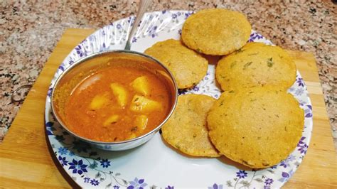 Rava Semolina Puri Aalu Suji Ki Puri