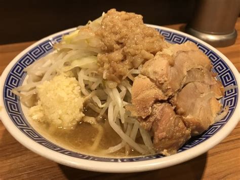 『ラーメン並』びんびん豚のレビュー ラーメンデータベース