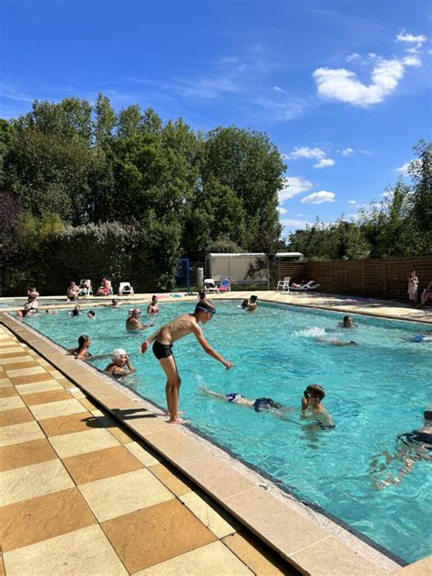 Camping Angers Bord De Loire Avec Piscine Couverte Et Chauff E