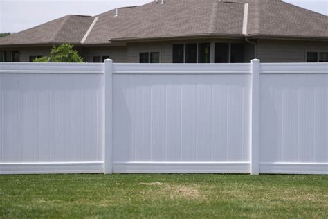 Vinyl Privacy Fences Swiss Valley Fence