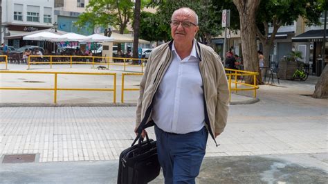 El Alcalde De Ibiza Detenido Por Una Trama Urban Stica Renuncia A Su