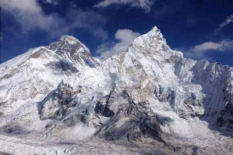 Tips Everest Mountain View