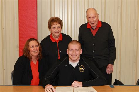 Brendan Brown Signs To Play Volleyball At Lourdes University North