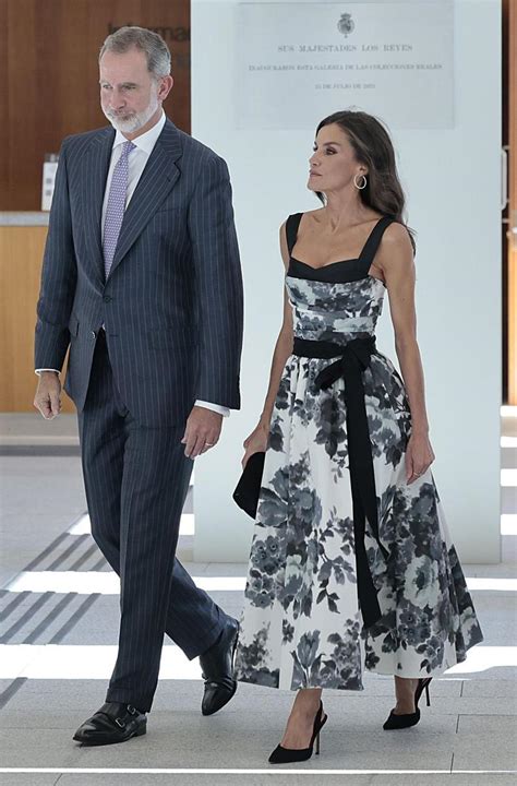 Reina Letizia Hoy La Reina Letizia Desborda Elegancia Y Sorprende Con