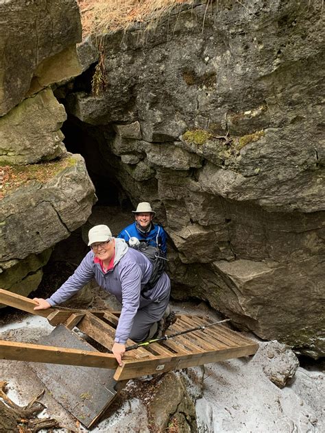 Hole in the Wall - Bruce Trail Conservancy - Hike Schedule