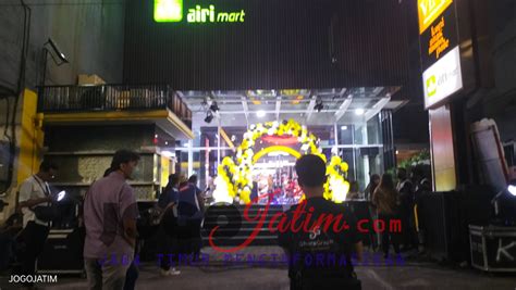 Grand Opening Authorized Premium Store United E Motor Surabaya Jadi