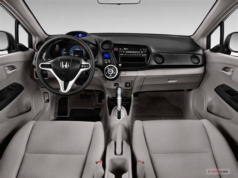 2013 Honda Insight: 55 Interior Photos | U.S. News