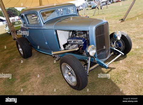 Jeff Beck's 1932 Ford "Little Deuce" Coupe Hot Rod at the Cars, Stars ...