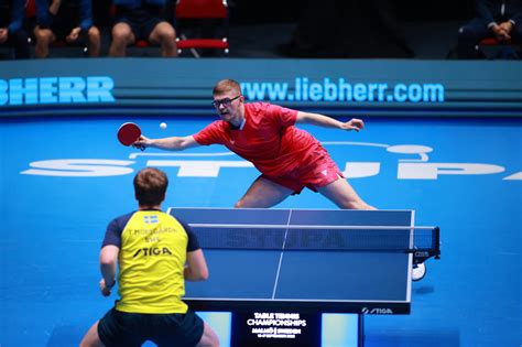 Euro de tennis de table la France avec les frères Lebrun en bronze