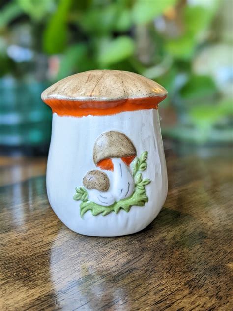 Vintage Arnels Ceramic Mushroom Salt Or Pepper Shaker 1 Etsy