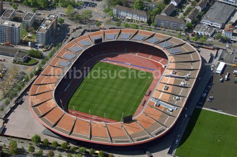 Z Rich Von Oben Blick Auf Das Letzigrund Stadion In Z Rich