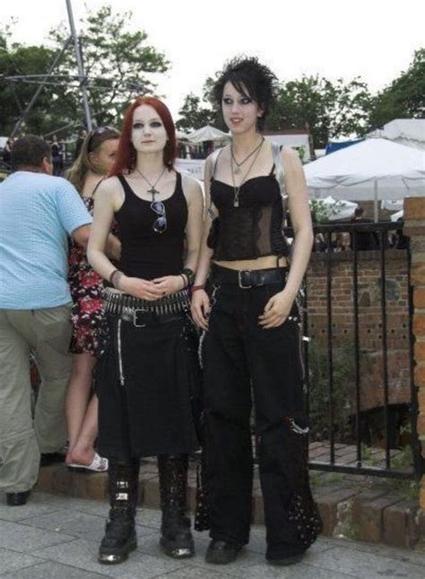 Goth Music Videos On Twitter Punk Style Outfits Outfits 2000s Goth