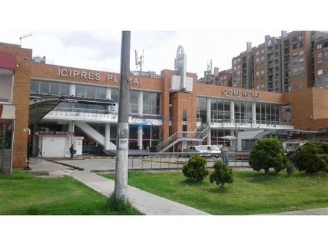 Se Vende Local Comercial Rentando Cc Cipres Plaza Cop