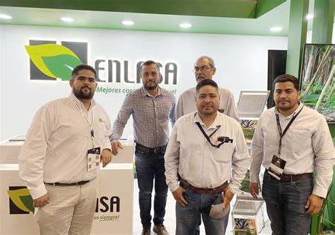 Representantes Grupo Enlasa Participando En Congreso Intagri De Agave