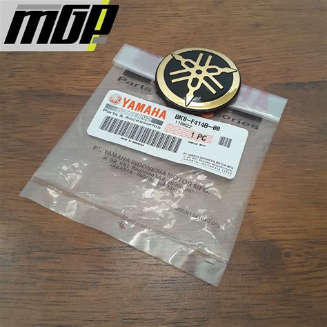 Jual Emblem Logo Yamaha Gold Cm Xmax R Vva V Orginal Yamaha