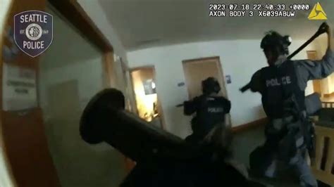 Seattle Swat Team Rescues Hostage Women From Naked Man In Raid Caught